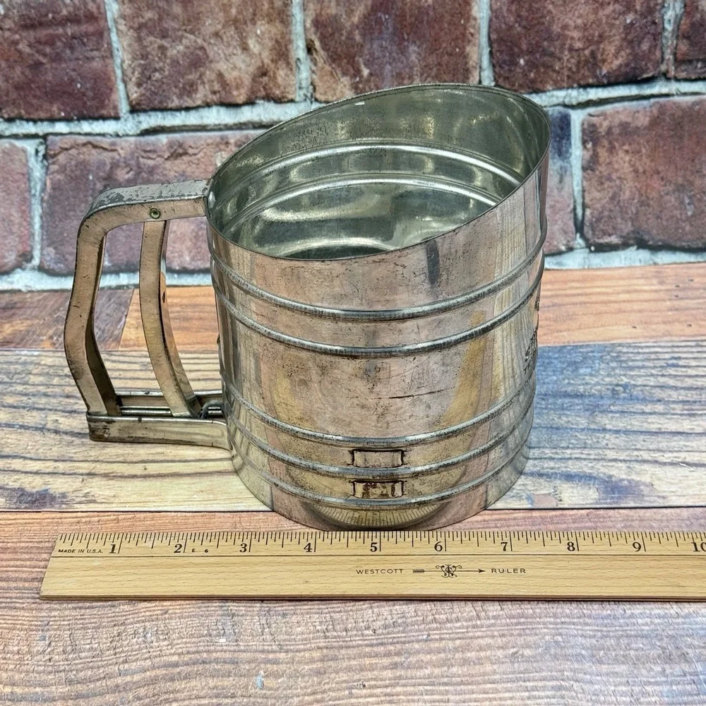 Foley Sift-Chine Triple Screen Metal Flour Sifter Kitchen Tool Vintage Rustic